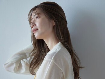 日々 大阪梅田(Hibi)の写真/【大阪/梅田/茶屋町】白髪が気になり始めた方にもおすすめ◎「白髪を隠す」から「活かす、楽しむ」へ*