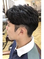 レボルトヘアー(R EVOLUT hair) フェザーショート/フェザーパーマ/刈り上げ