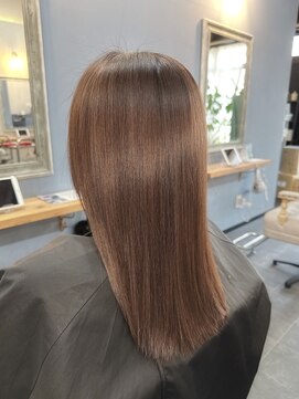 乾燥に強いしっとり髪質改善カラー