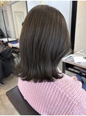 グレージュオリーブグレージュくびれヘアミディアムレイヤー