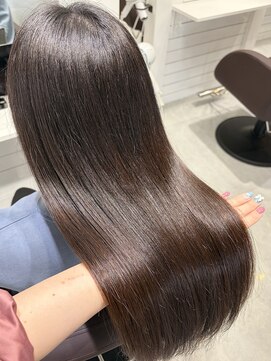 アウラ 近鉄八尾駅前店(Aura) 髪質改善UPTOGLOSSトリートメント   近鉄八尾