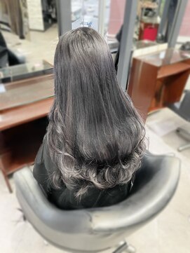 ビゼ 梅田(BIZE) 【境目ゼロの暗髪】馴染ませカット+最高級レミーエクステ/梅田