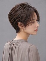 トリニティ(trinity)&nbsp;白髪ぼかしハイライトカラーショートボブ豊見城