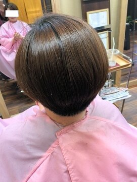 チチカカ(chichikaka) 美髪縮毛矯正専門　chichikaka　ショートカット酸性矯正