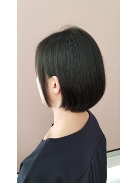 ヘアースペーストワ(Hair Space 108) ドライカットdeグラボブ☆
