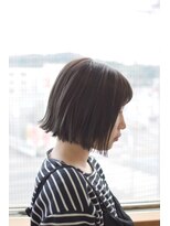 ヘアアンドメイク ムーア(Muuua)&nbsp;フォギーグレージュと切りっぱなしボブ