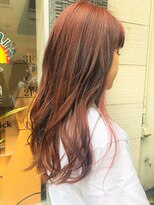 ビーハイブルタ(BeeHIVE Rta)&nbsp;肌馴染みの良い赤みカラー