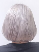 アルバム 銀座(ALBUM GINZA)&nbsp;ホワイトボブ_スリークボブ厚めバングローライト_ba289102