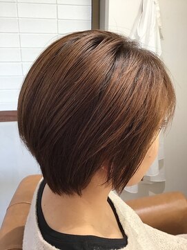 ヘアーアンドスパ アウローラ(AURORA) 立体ショート