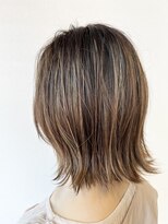 アンドデイ(&DAY) 自然なハネ感