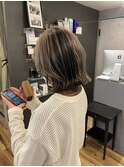 20代30代小顔切りっぱなしボブイヤリングカラーバレイヤージュ