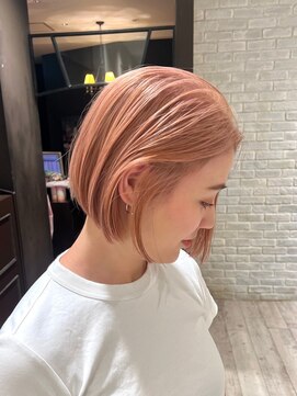 トゥイン 八王子(TWIN) カシスピンク/ブリーチカラー/ボブヘアー/八王子