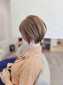 ツナグ(TSUNAGU) ☆人気のショートボブ×透明感カラー