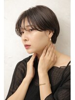 エン(en,)&nbsp;シースルーバングハンサムマッシュショート暗髪アッシュグレー