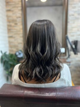 アトリエナガノツー 千葉富士見店(atelier nagano 2) ハイライトカラー/くびれヘア/レイヤーパーマ[千葉駅]