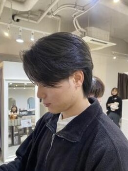 サンクチュアリー 千里山店(Sanctuary)の写真/【千里山駅1分】トレンドスタイルはお任せ!男性特有の髪のお悩みも解決◎再現性の高いカットで扱いやすさ◎