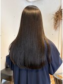 オリーブベージュ