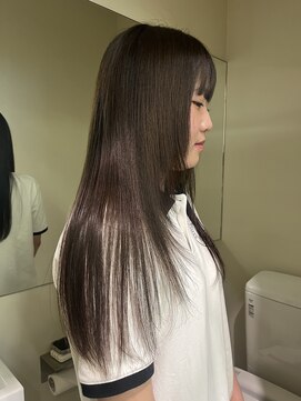 ユーリ(JUURI) オリーブグレージュ/髪質改善/レイヤーカット
