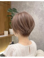 ラメールアヴェダ イオンモール秋田店(Lamelu AVEDA) やわらかなベージュカラー上品ショート