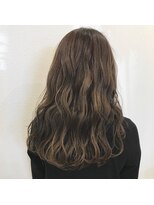 オサヤ ヨウカイチ(OSAYA YOKAICHI)&nbsp;ダークベージュ