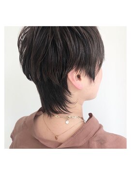 ヘアアンドフェイシャル ヴィトリーノ(Hair & Facial Vitrine) ☆大人のリラックスモードショートウルフ☆