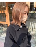 クリームベージュ × 外ハネボブ