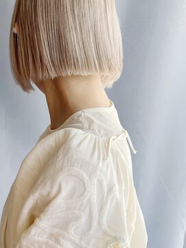 イトシテ クリアベージュ【高橋　賢吾】