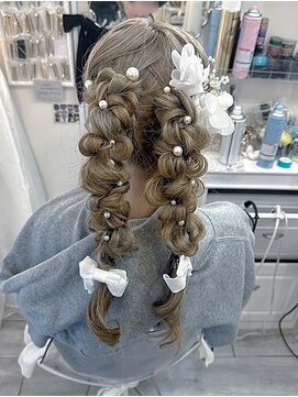 リムネ(RIMUNE) ツイン編みおろし