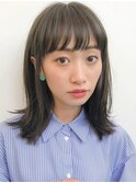 顔周りレイヤーカットくびれヘアミルクティーベージュカラー