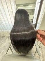 アチェロ(Acero.) 髪質改善UPTOGLOSSトリートメント