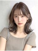韓国風ミディアム×トレンド前髪