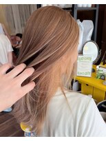 リン(Lin.)&nbsp;【柔らかミルクティーベージュ】　山下　泰世