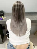 オズ 郡山駅前店(OZ)&nbsp;ケアブリーチベージュで柔らか質感ダブルカラーパープルで透明感