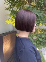 エム インターナショナル 春日部本店(EMU international)&nbsp;艶感がワインレッドで叶う大人の可愛い切りっぱなしボブ