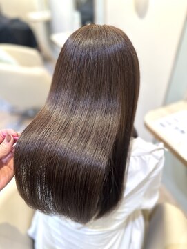 アンド ラ ブランシュ(&.La Blanche) ラベンダーブラウン/秋カラー/髪質改善