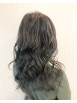 ベニ 岩沼たけくま店(BENI)&nbsp;ハイライト×カーキー