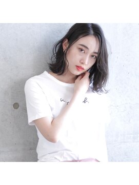 アニータバイガネイシャ(Aujua anita by ganesha) #外ハネ#ダークフォギーベージュ#髪質改善#長浜#ブリーチ