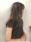 グレージュ  くすみカラー ハイライトカラー
