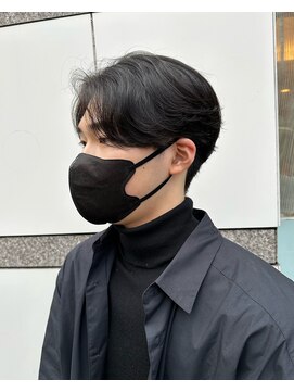 リタ(Lita) コンマヘア　センターパート　カルマパーマ