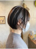 まとまりやすさ抜群!丸みショート
