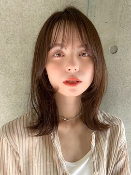 ガーデンヨコハマ(GARDEN YOKOHAMA) こなれミディ切りっぱなしレイヤーカット外ハネ束感前髪