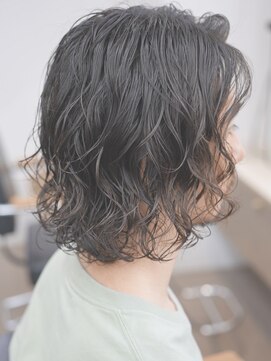 ユノ(juno) メンズミディアムパーマ　スパイラルパーマ　ボブパーマ