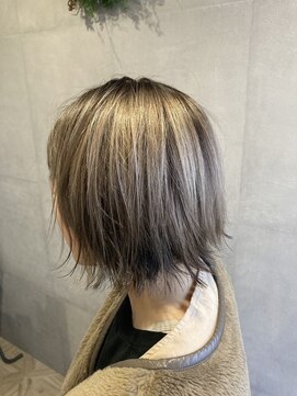 ログ(Log) 柔らかベージュアウターカラー