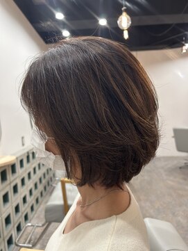 ラルゴ ヘアー(LARGO Hair) ボブレイヤー　50代60代