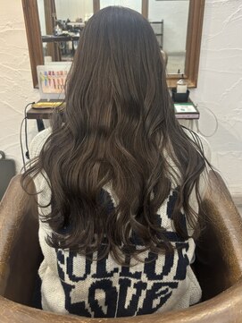 ロンド ヘアー(Rondo. Hair) ヘーゼルベージュ