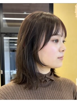 スニュウ(snuw) 切りっぱなしボブ小顔カットグレージュミルクティ