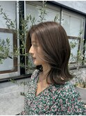 オリーブブラウン