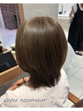 リコ ヘアアンドリラクゼーション(LICO HAIR&RELAXATION) レイヤーボブ