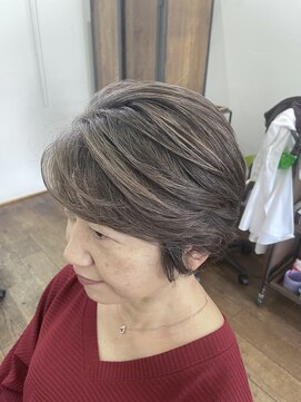 ナナ バイ ピケ(nana by pique) 白髪ぼかしヘア