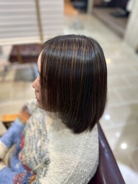 ラウラアンドロー(LAURA&RO) ナチュラルロング髪質改善縮毛矯正/塚口/美髪専門ダメージレス